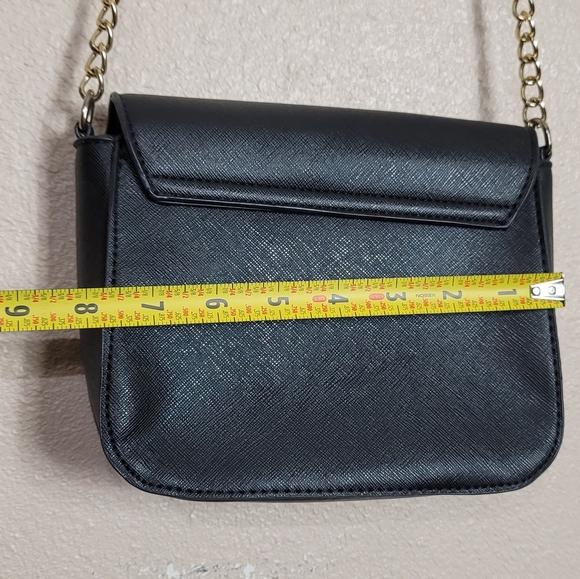 Michael Kors black leather crossbody handbag - Picture 12 of 13